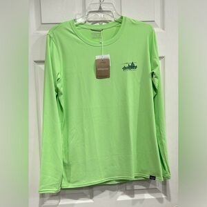 Patagonia Women's Medium Capilene Cool Daily Long Sleeve Graphic Shirt Green NWT